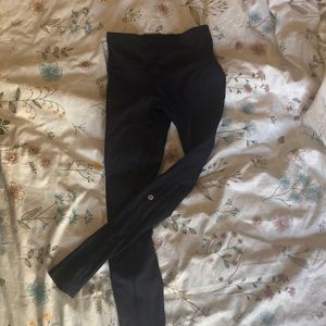 Size 4 Navy blue LuLu lemon leggings